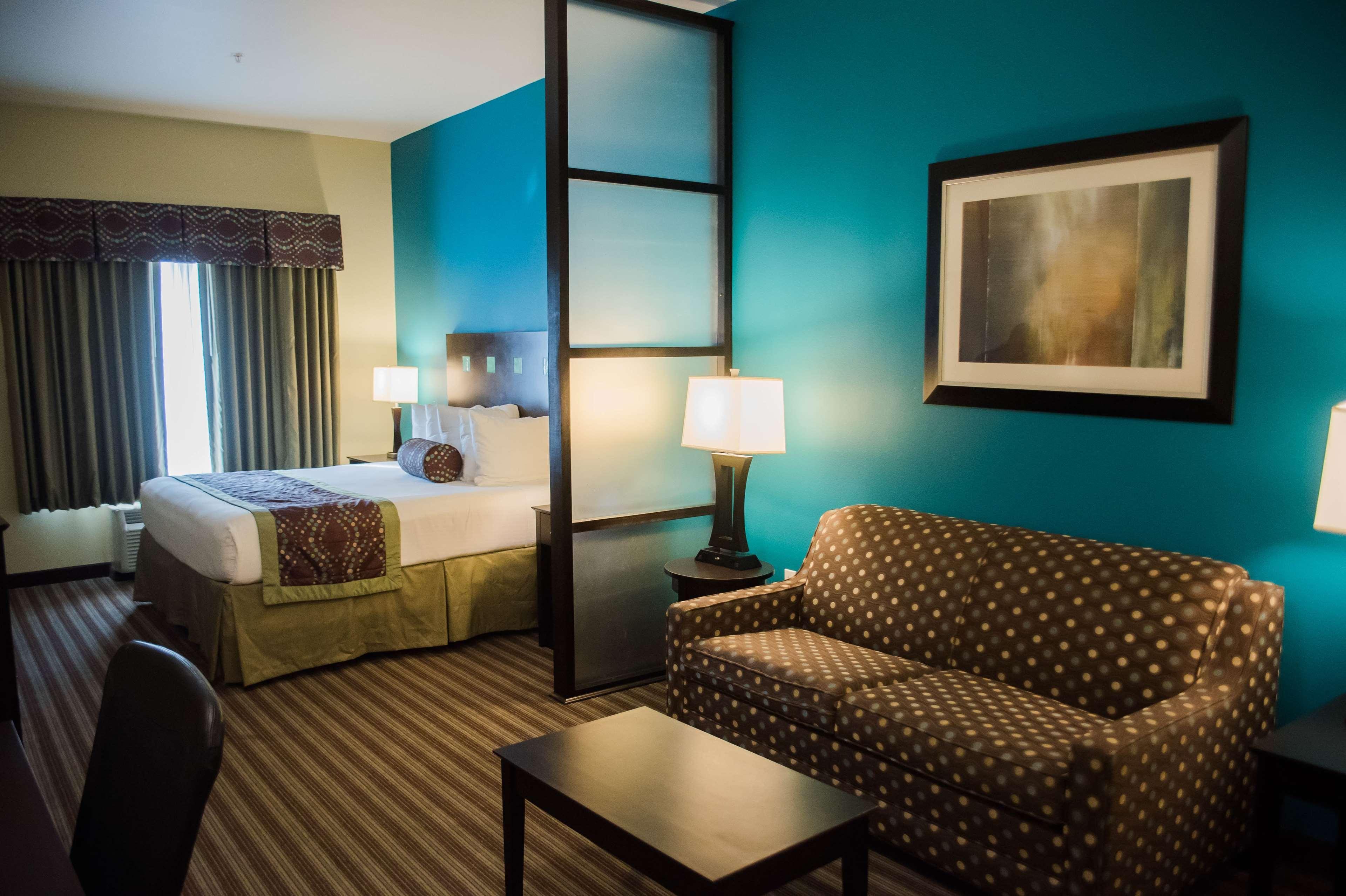 Best Western Plus Desoto Inn & Suites Mansfield Ngoại thất bức ảnh