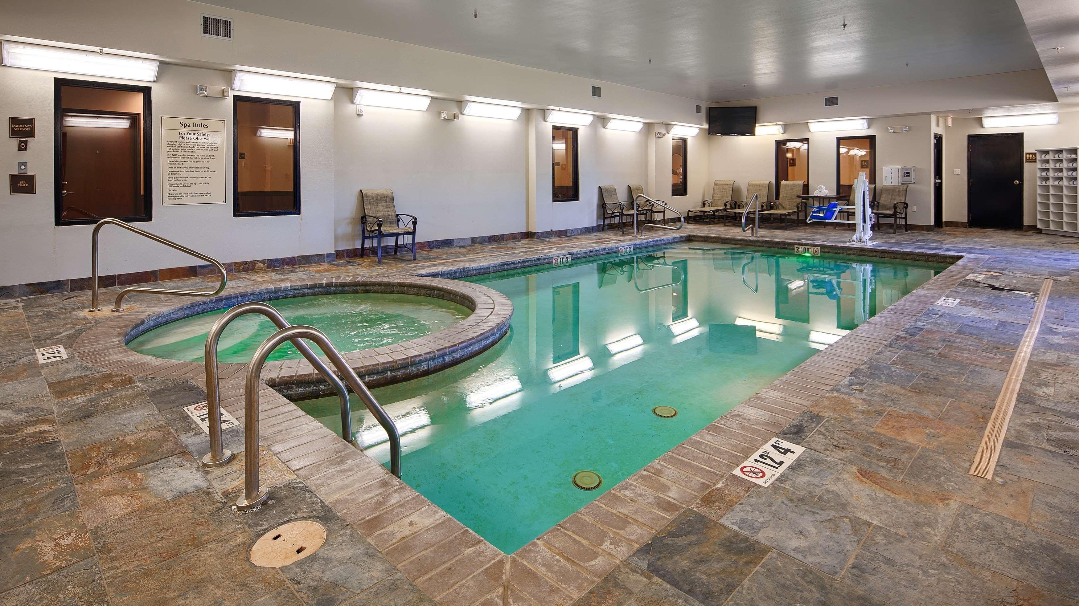 Best Western Plus Desoto Inn & Suites Mansfield Ngoại thất bức ảnh