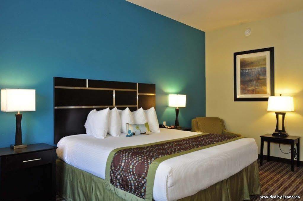 Best Western Plus Desoto Inn & Suites Mansfield Phòng bức ảnh
